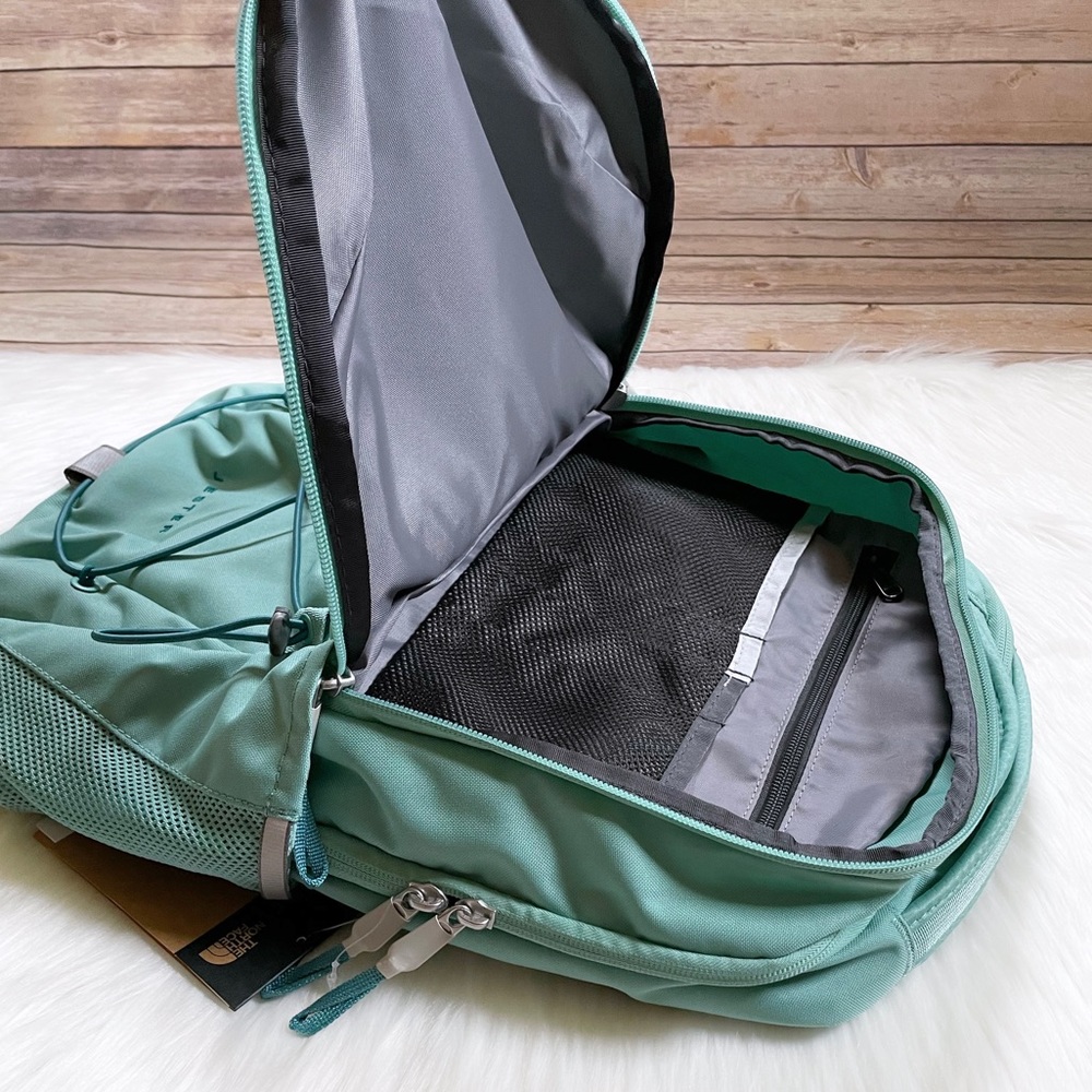 The North Face Women’s Jester 27 Liter Wasabi Backpack - Picture 5 of 7